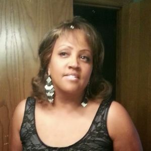 Meet your Posher, Yolanda